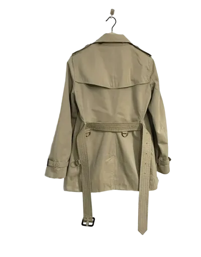 Burberry The Kensington Double Breasted Short Cotton Trench Coat — thumbnail 3