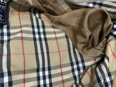 Burberry Classic Double Breasted Long Cotton Blend Trench Coat — thumbnail 7