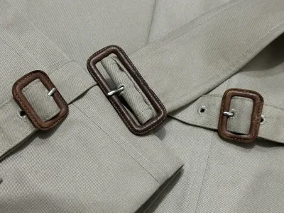 Burberry 经典双排扣长款风衣 — 缩略图 7