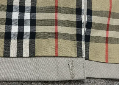 Burberry Classic Double Breasted Mid-Length Trench Coat — thumbnail 8