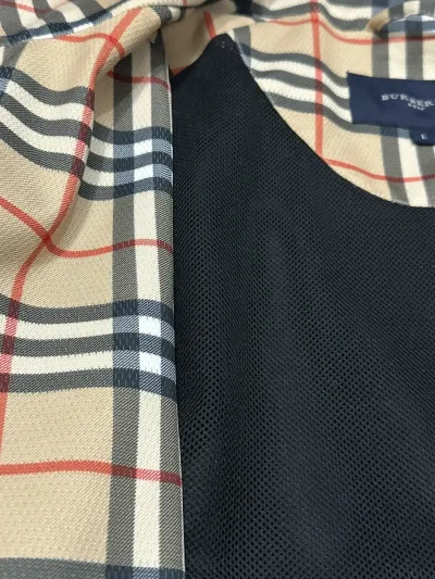Burberry Golf Black Convertible Sleeve Jacket — thumbnail 13