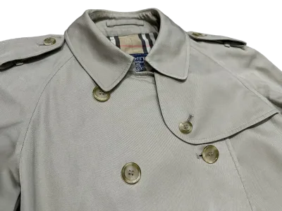 Burberry Classic Double Breasted Long Trench Coat — thumbnail 5