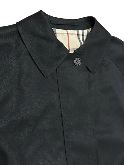 Burberry Mid-Length Camden Coat — thumbnail 4