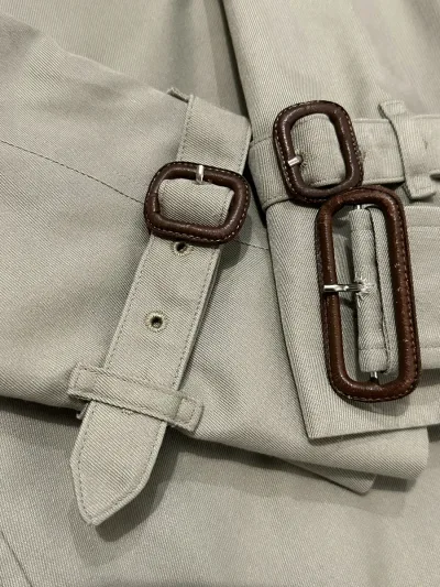 Burberry Classic Mid-length Double Breasted Trench Coat — thumbnail 7