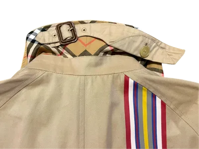 Burberry Camden Coat with Rainbow Stripe — thumbnail 5