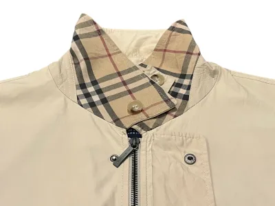 Burberry Vintage Short Car Coat — thumbnail 5