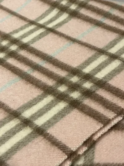 Classic Cashmere Check Scarf — thumbnail 2