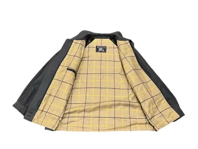 Burberry Thick Harrington Jacket (Wool lining)