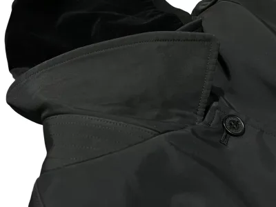 Burberry Single Breasted Car Coat with Extra Wool Lining and Hood — thumbnail 7