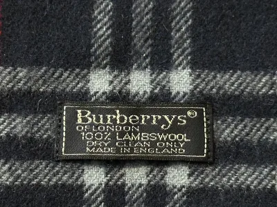 Dark Navy Lambswools Check Scarf — thumbnail 3